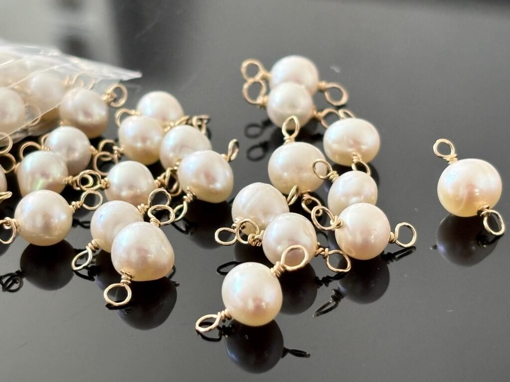 14k Gold Filled Natural Freshwater Pearl Connector 7-8mm, Gold Filled Pearl Connectors for Necklaces and Bracelets, Jewelry Findings